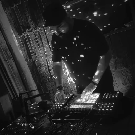 Mick Yaggi en vivo sobre hardware